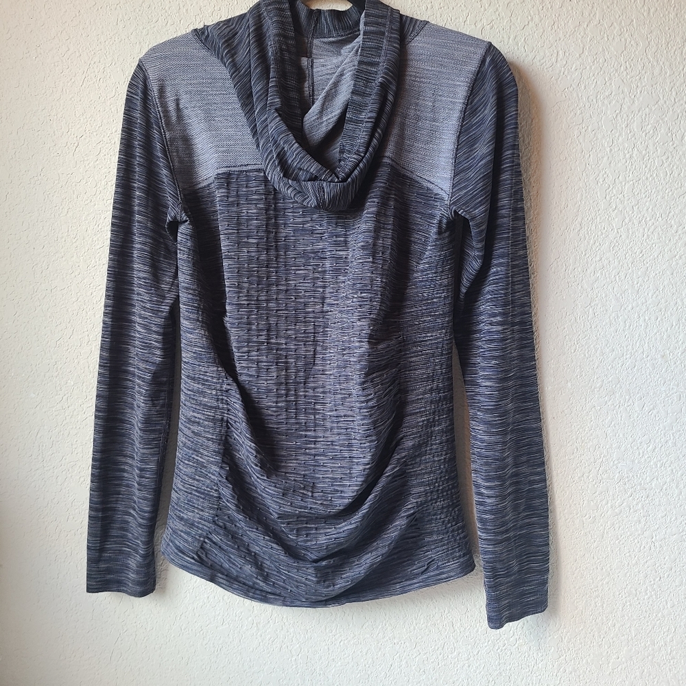 #44 Athleta Lightweight Running Pullover Hoodie L… - image 2